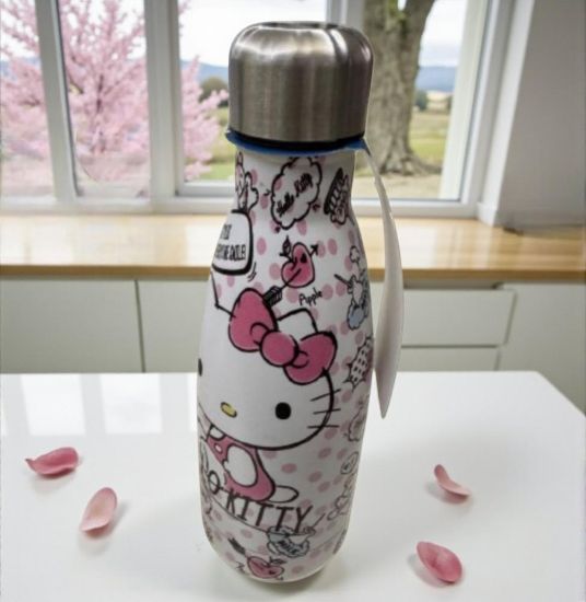 صورة زمزمية حافظة حرارة بتصميم شخصية هيلو كيتي